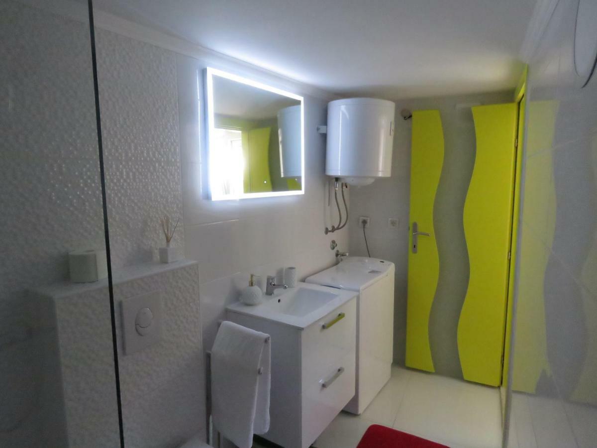 Apartman Crnica شيبينيك المظهر الخارجي الصورة